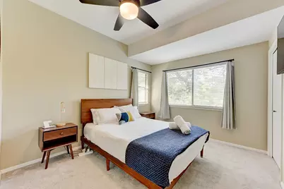 3202 French Place, Austin, TX 78722 - Photo 16