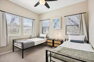 3202 French Pl, Austin, TX 78722 - Photo 30