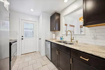 3202 French Place, Austin, TX 78722 - Photo 12