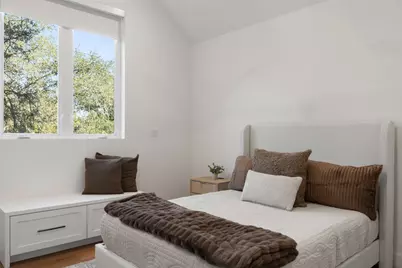 12120 Fitzhugh Place, Dripping Springs, TX 78620 - Photo 30