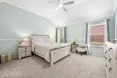 106 Pecanwood N, Kyle, TX 78640 - Photo 16