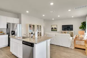 12116 Pike Bnd, Mustang Ridge, TX 78610 - Photo 14