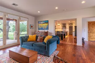 515 E Trail, Spicewood, TX 78669 - Photo 2