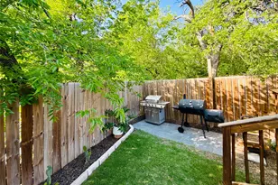 1616 Webberville Rd, Austin, TX 78721 - Photo 32