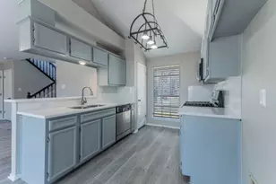 1807 Parkwood Dr, Leander, TX 78641 - Photo 10