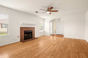 103 Pentire Way, Hutto, TX 78634 - Photo 10