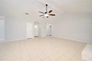 2104 Magazine St, Austin, TX 78727 - Photo 6