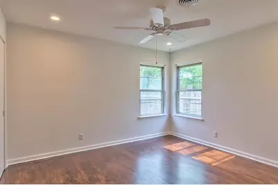 8107 Lazy Lane, Austin, TX 78757 - Photo 22