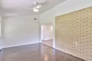 8107 Lazy Ln, Austin, TX 78757 - Photo 14