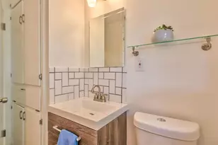 8107 Lazy Ln, Austin, TX 78757 - Photo 20