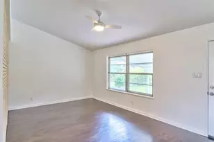 8107 Lazy Ln, Austin, TX 78757 - Photo 12