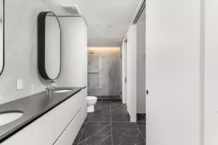 610 Davis St, Austin, TX 78701 - Photo 18