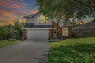 615 Runners Ridge, Pflugerville, TX 78660 - Photo 2
