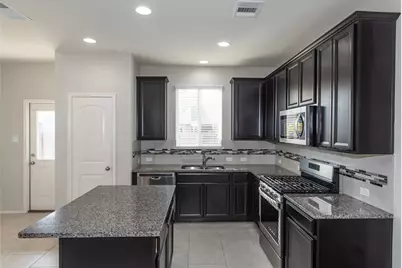 163 Palm Drive, Buda, TX 78610 - Photo 10