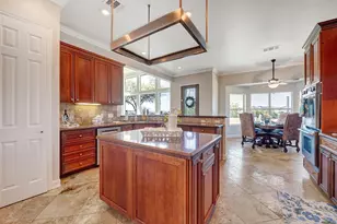 3211 Constitution Dr, Lago Vista, TX 78645 - Photo 10