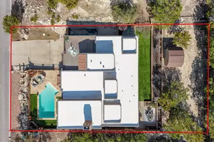 3211 Constitution Dr, Lago Vista, TX 78645 - Photo 40