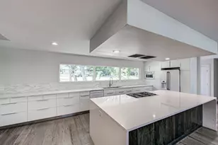 6106 Shoal Creek Blvd, Austin, TX 78757 - Photo 12