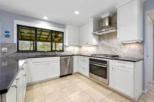 2009 S Oak Canyon Rd, Austin, TX 78746 - Photo 14