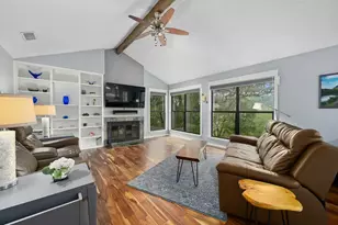 2009 S Oak Canyon Rd, Austin, TX 78746 - Photo 8