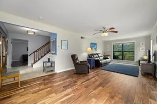 2009 S Oak Canyon Rd, Austin, TX 78746 - Photo 16