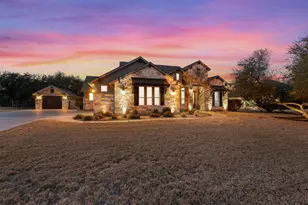 420 Bold Sundown, Liberty Hill, TX 78642 - Photo 2
