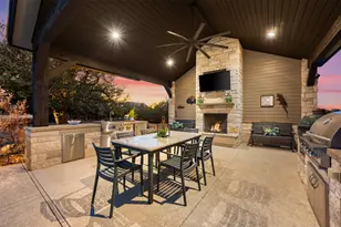 420 Bold Sundown, Liberty Hill, TX 78642 - Photo 4