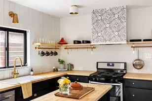 2202 E 2 1/2 St, Austin, TX 78702 - Photo 10