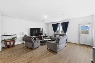 307 Sunfish Ln, Bastrop, TX 78602 - Photo 8