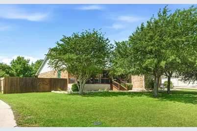 204 Blanco Drive, Hutto, TX 78634 - Photo 32