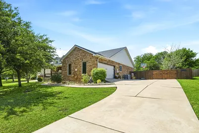204 Blanco Drive, Hutto, TX 78634 - Photo 30