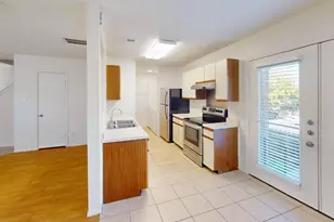 1015 E Yager Ln, Austin, TX 78753 - Photo 6