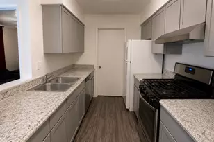 2013 Margalene Way, Austin, TX 78728 - Photo 8