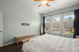 2401 Yaupon Range Dr, Leander, TX 78641 - Photo 12