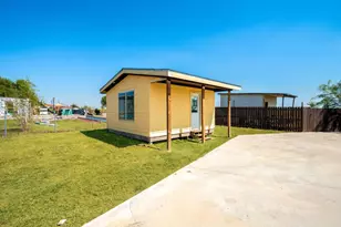 749 El Rey Dr, Kyle, TX 78640 - Photo 40