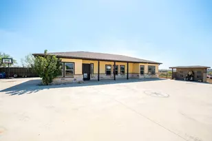 749 El Rey Dr, Kyle, TX 78640 - Photo 4