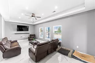 749 El Rey Dr, Kyle, TX 78640 - Photo 8