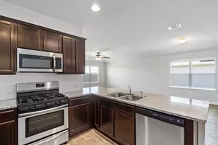 1007 Pembroke Ct, Hutto, TX 78634 - Photo 16