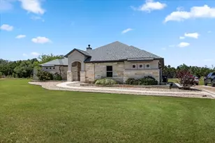 104 Draper Ln, Bertram, TX 78605 - Photo 32