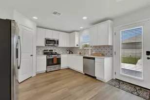 360 Witchhazel Way, San Marcos, TX 78666 - Photo 10