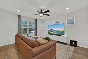 360 Witchhazel Way, San Marcos, TX 78666 - Photo 4
