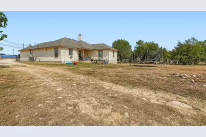 135 Petirrojo Court, Del Valle, TX 78617 - Photo 20