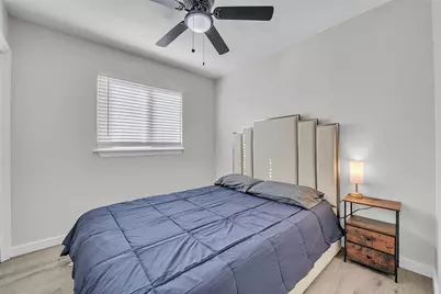 3400 Laguna Drive, Austin, TX 78741 - Photo 18