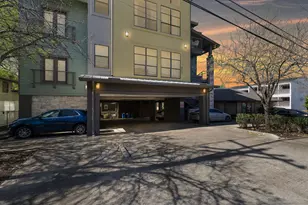 907 Duncan Ln, Austin, TX 78705 - Photo 1