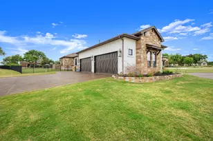 401 Highland Bluff Dr, Georgetown, TX 78633 - Photo 24