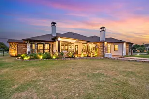 401 Highland Bluff Dr, Georgetown, TX 78633 - Photo 26