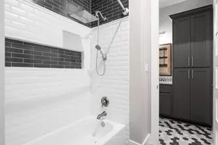 401 Highland Bluff Dr, Georgetown, TX 78633 - Photo 16