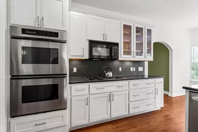 5813 Sandalwood Hollow, Austin, TX 78731 - Photo 10