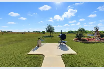 211 Siena Woods, Marion, TX 78124 - Photo 32