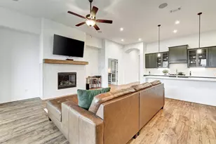 1117 Spring Gulch Ln, Georgetown, TX 78628 - Photo 16