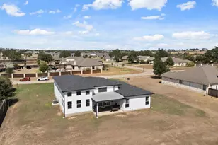 307 Chisholm Trail, Bastrop, TX 78602 - Photo 28